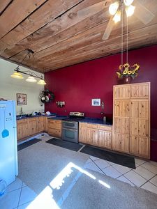 Property at 1104 W Merchant Ave, Artesia, NM