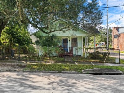 915 E SITKA STREET