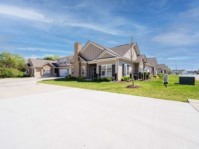 2664 Stonecenter Ln