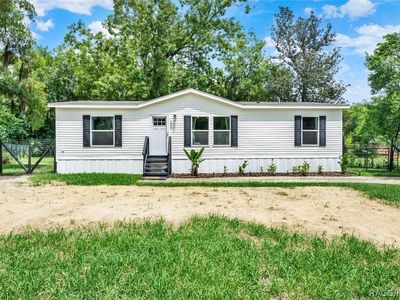 2845 N Lakefront Dr