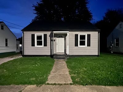 1111 Burris St