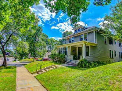 445 Lexington Pkwy S