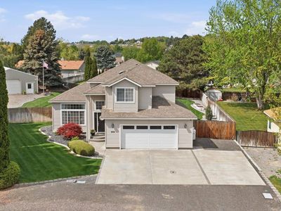 3033 Charity Ct