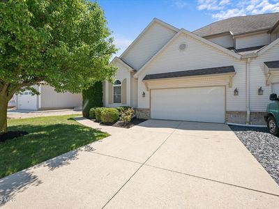 1163 Meadowlark Ln