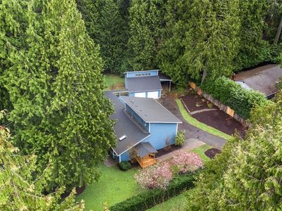 7115 235th Avenue NE