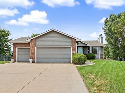 1601 N Nickelton Cir