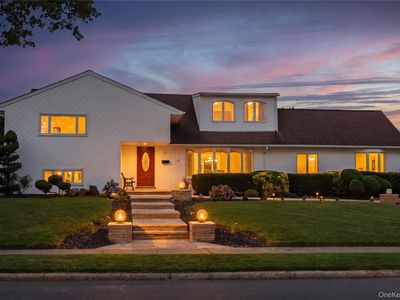61 Hemlock Lane