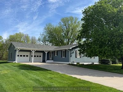 3106 W Schimmer Dr