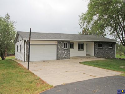 9505 Hickman Rd