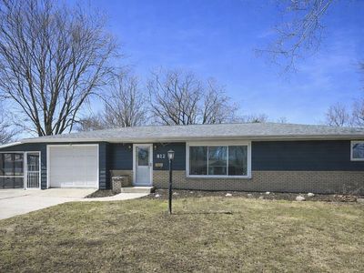 Property at 812 10th St N, Humboldt, IA