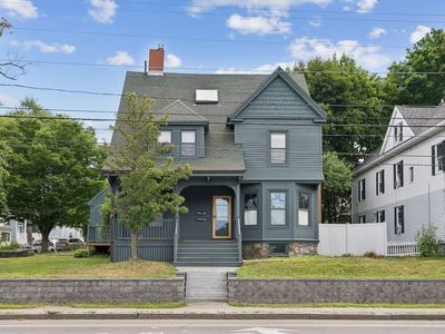 332 Broadway