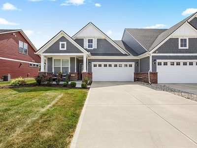 825 Stone Trace Ct