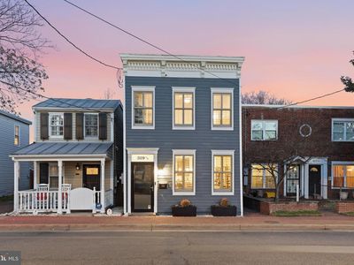 319 1/2 N Fayette St