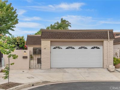 13 Rockrose Way