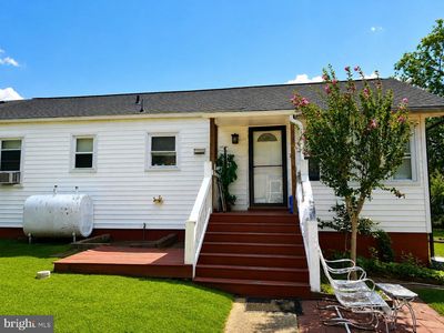 26 Circle Ave
