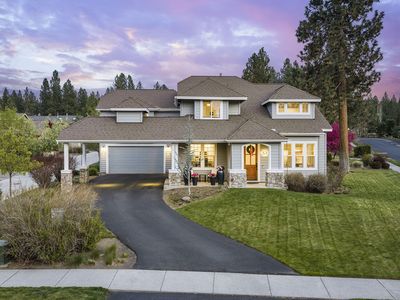 19527 Mirror Lake Pl