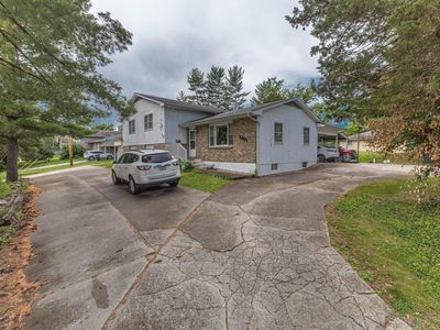 1401 Mills Dr #1403