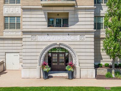 Property at 50 N Plum Grove Rd Unit 202E, Palatine, IL