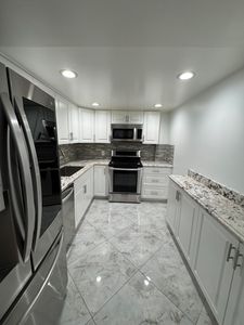 5280 NW 2nd Avenue #PH-15