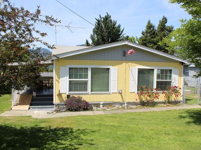467 Cindy St