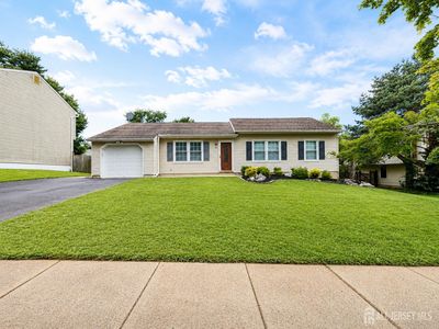 3 Netherwood Cir