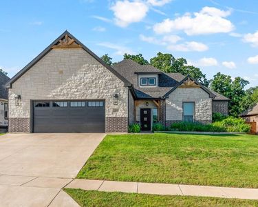 184 Lakeview Cir