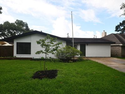 2431 Bayou Dr