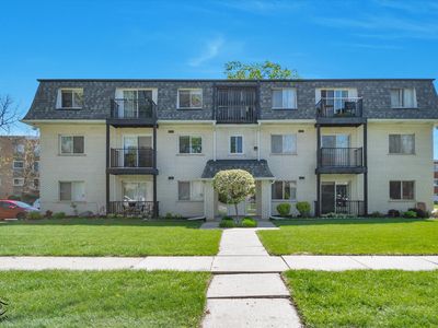 9621 S Karlov Ave APT 301
