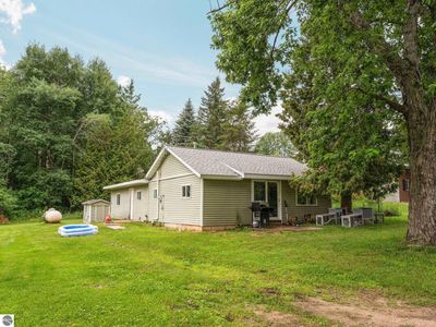 6797 N Us Highway 131