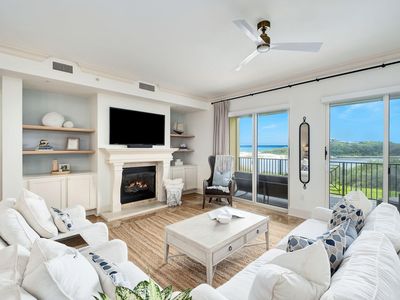 1363 W County Highway 30a Unit 1119