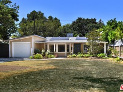4709 Camellia Ave
