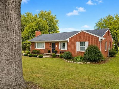 219 Robin Rd
