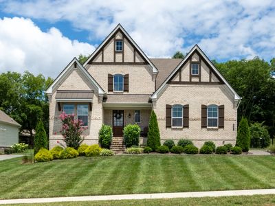 661 Concord Dr