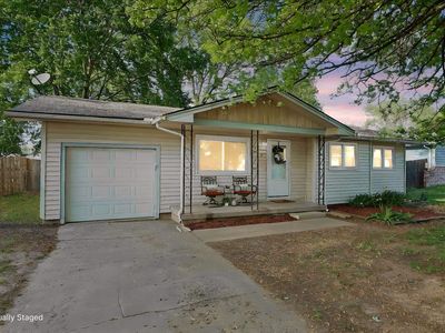 340 W 7th St