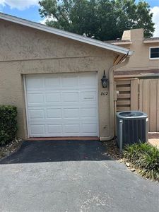 802 Park Lake Cir #2