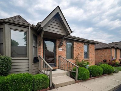 1406 Pegwood Dr