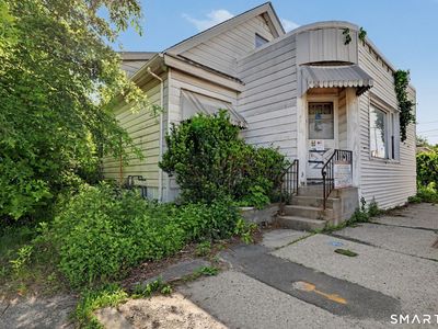 392 Hill Street