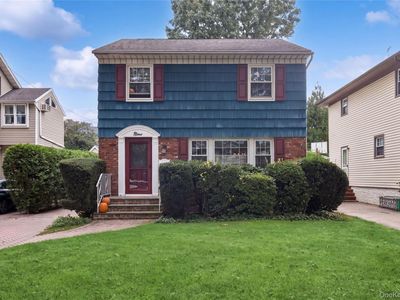 9 Monroe Street