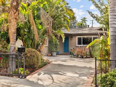 670 W Rincon Ave