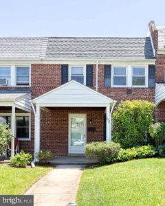 53 Burkshire Rd