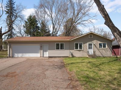 2329 Hoxie Ave