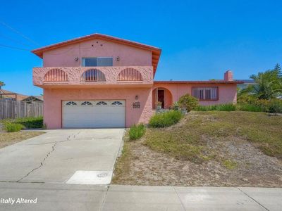 2302 Greenbrier Dr