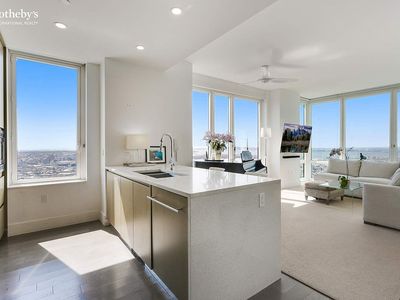 388 Bridge St APT 42C