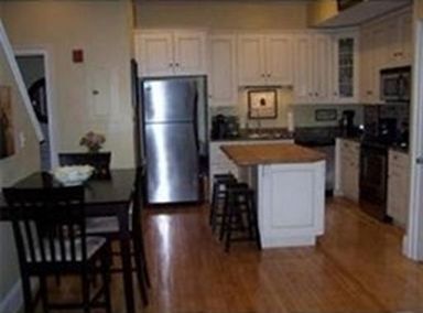 310 Court St APT 2