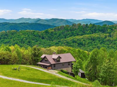 308 Walnut Mountain Farm Loop