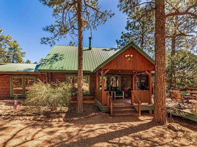 7 Log House Rd