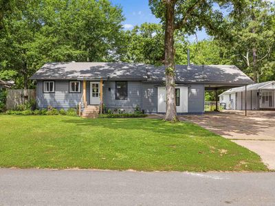 305 Glenora Ave