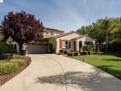 719 Monte Verde Ln