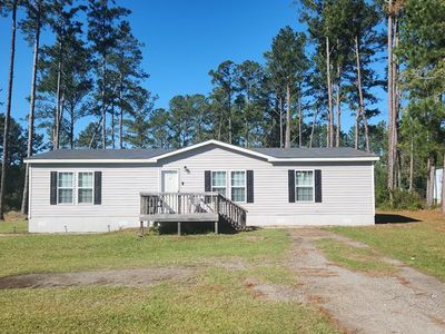 1245 N Egg & Butter Rd