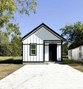 527 W Cherokee Ave